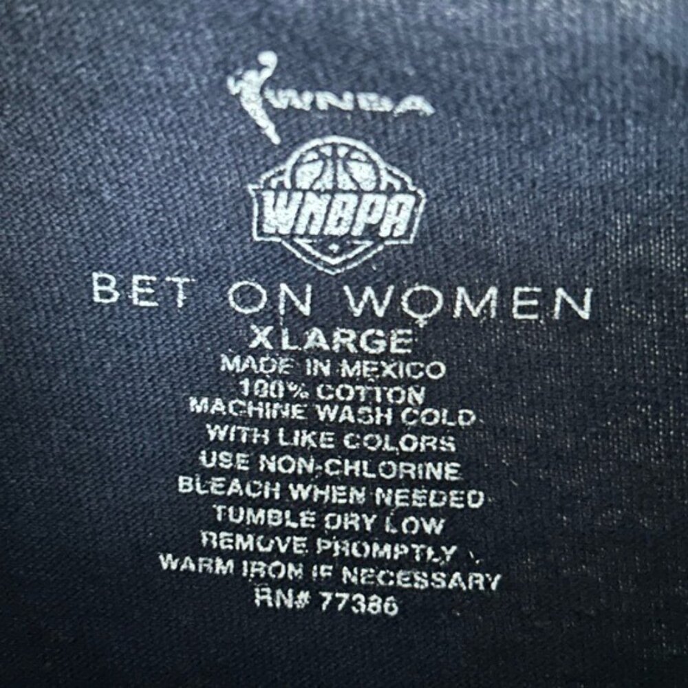Caitlin Clark 22 WNBPA WNBA Bet on Women Indiana Fever T-Shirt - Picture 8 of 13